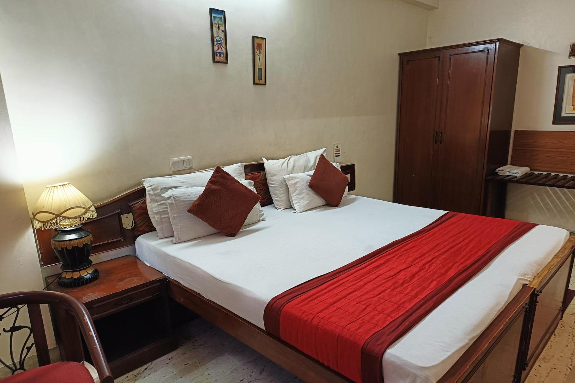 Hotel Indraprastha Delhi  Extérieur photo