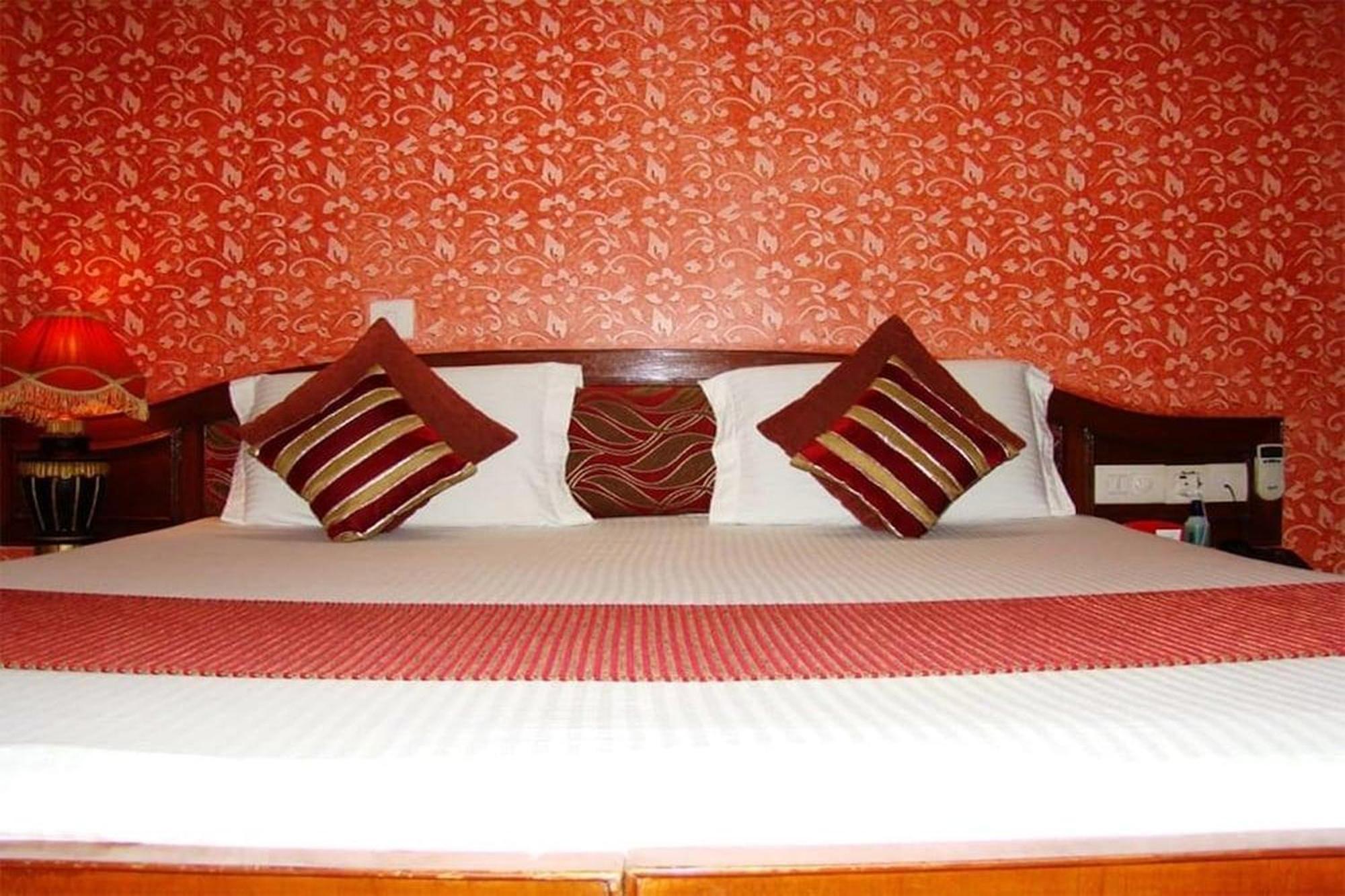 Hotel Indraprastha Delhi  Extérieur photo