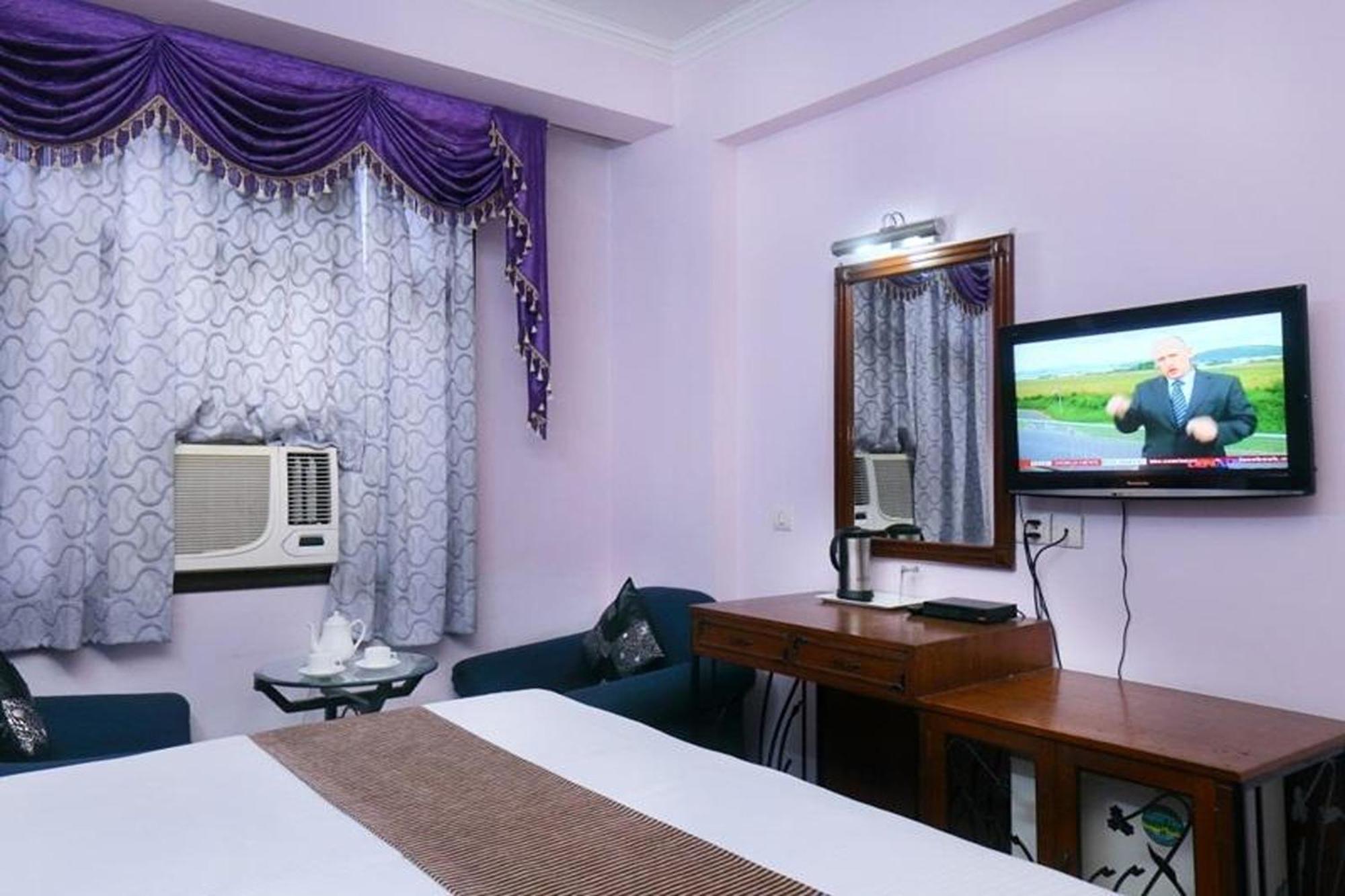 Hotel Indraprastha Delhi  Extérieur photo