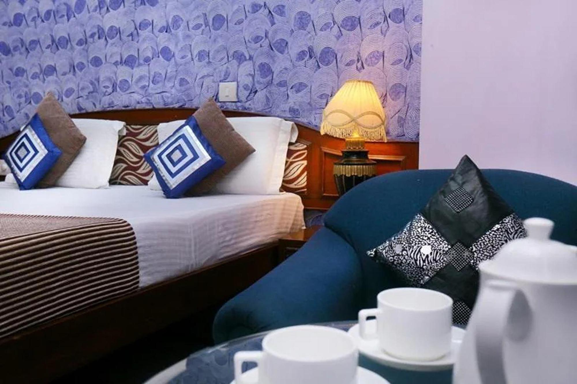 Hotel Indraprastha Delhi  Extérieur photo