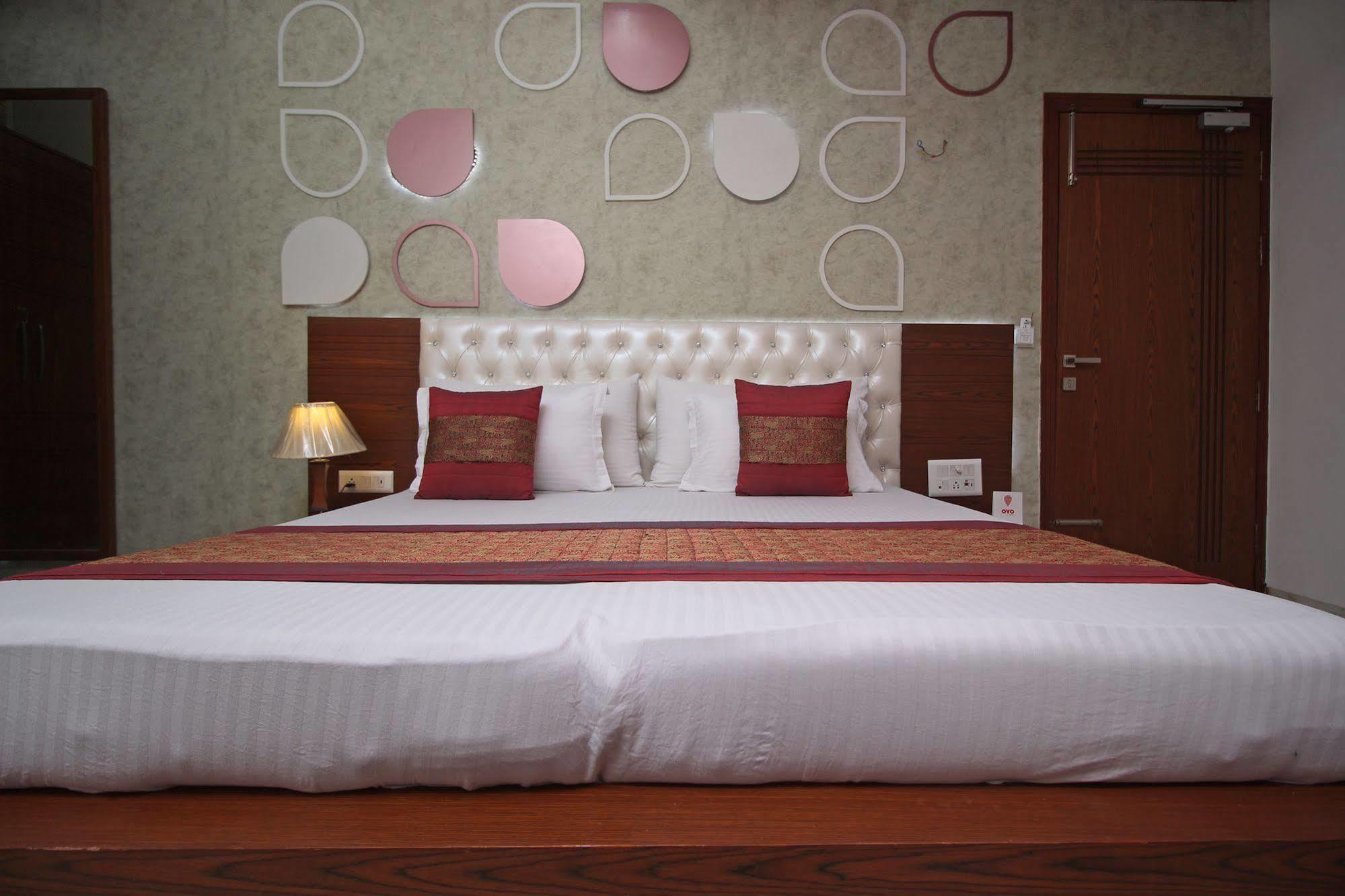 Hotel Indraprastha Delhi  Extérieur photo